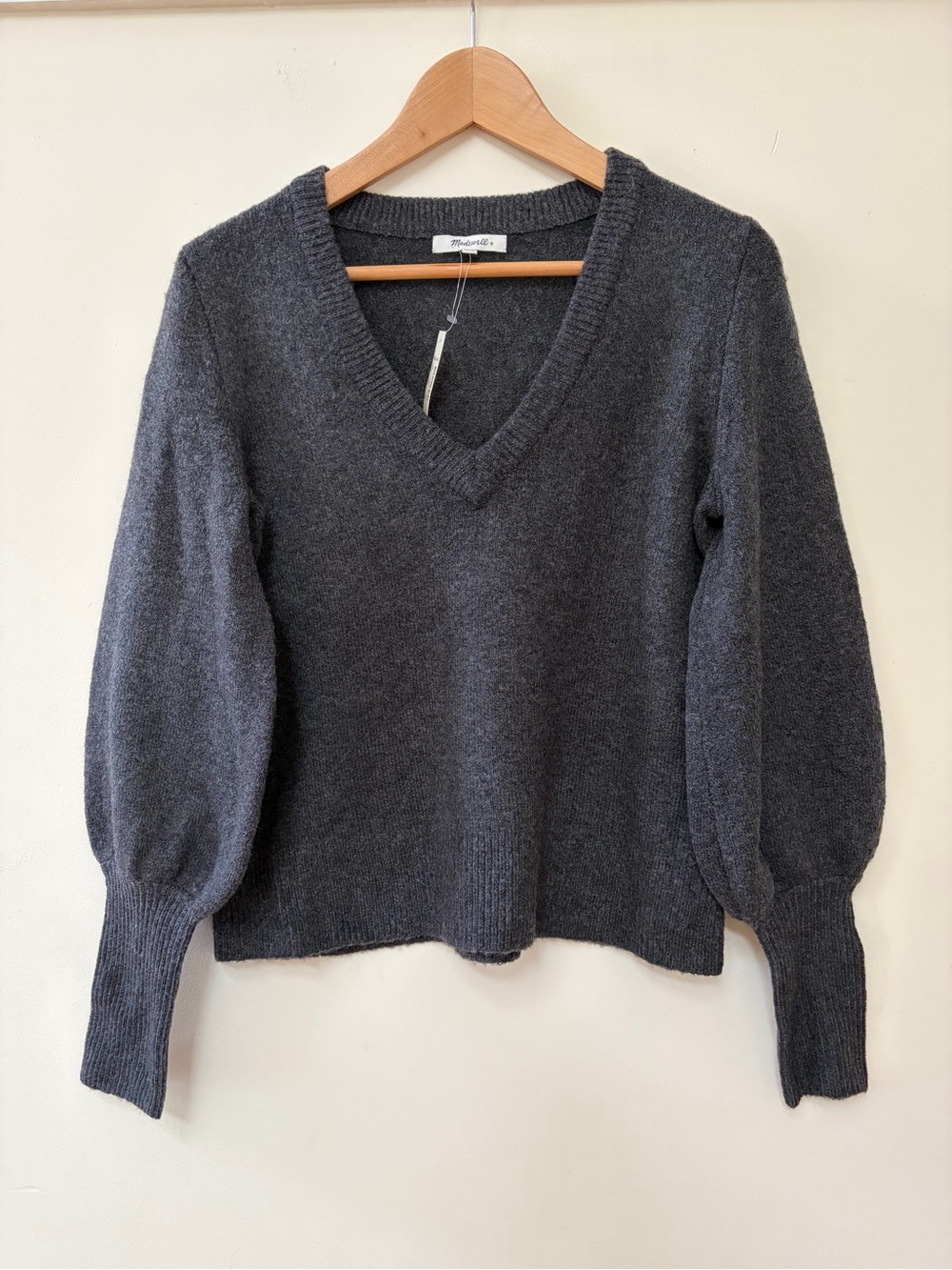 NWT Madewell V-Neck Balloon Sleeve Sweater